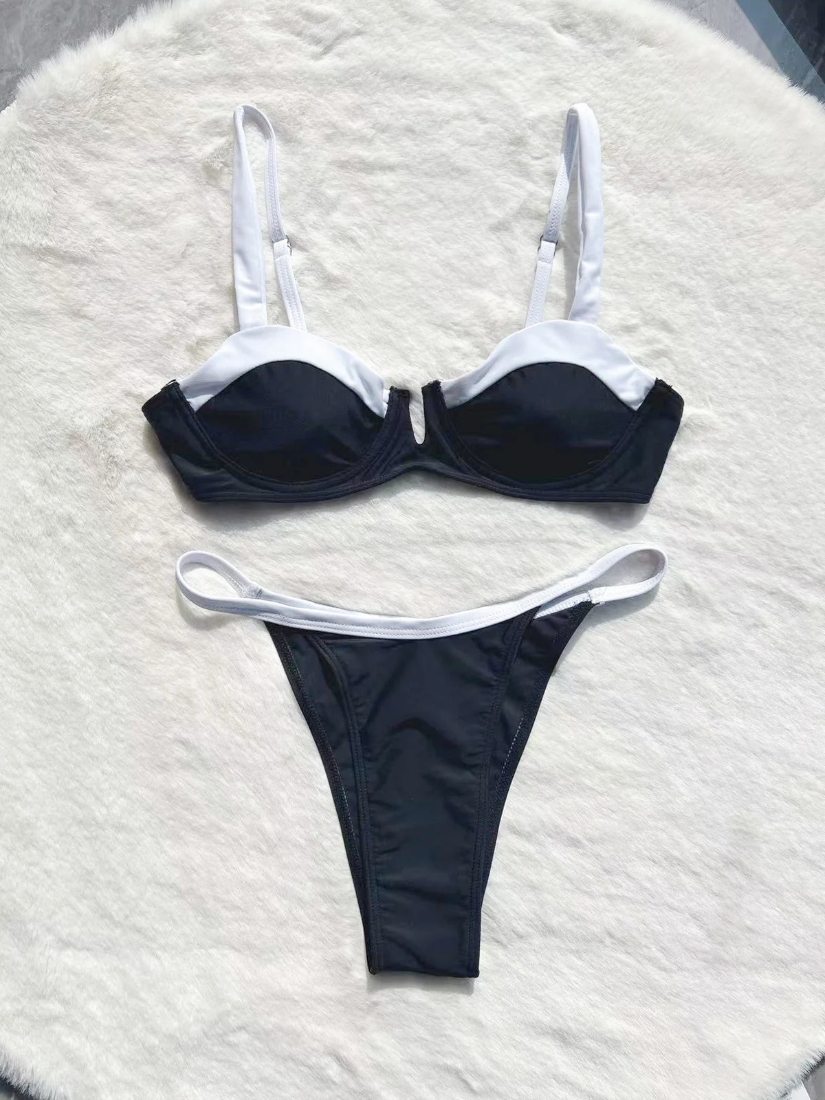 Low Waist Bikini Stitching Split Women's Swimsuit - Image 6