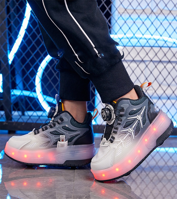 Children's Flash Knob Roller Skating Shoes - Image 12