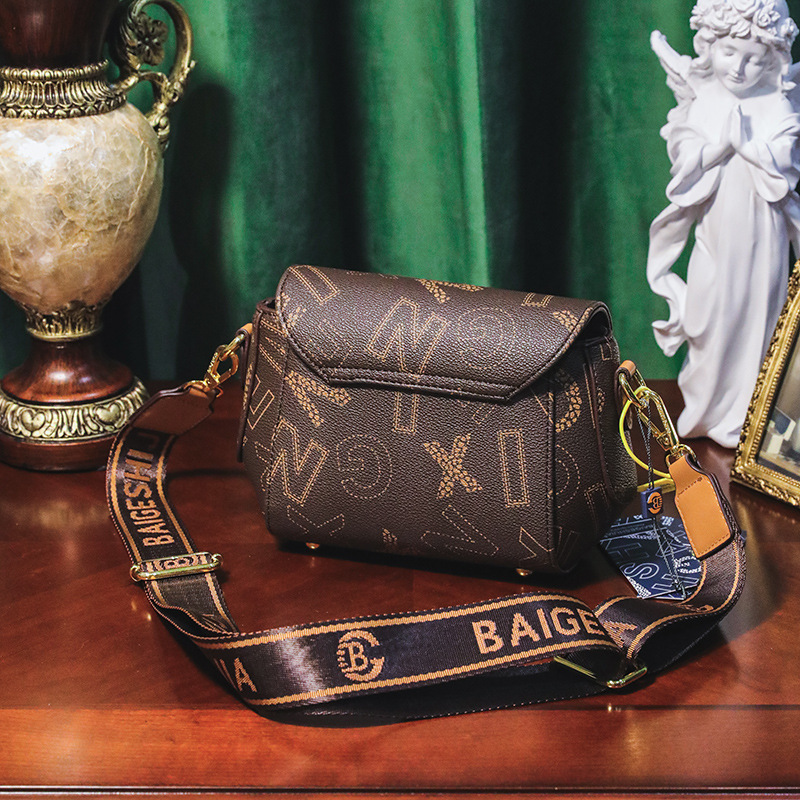Sac bandoulière femme à chaîne en PU — Tendance street 13