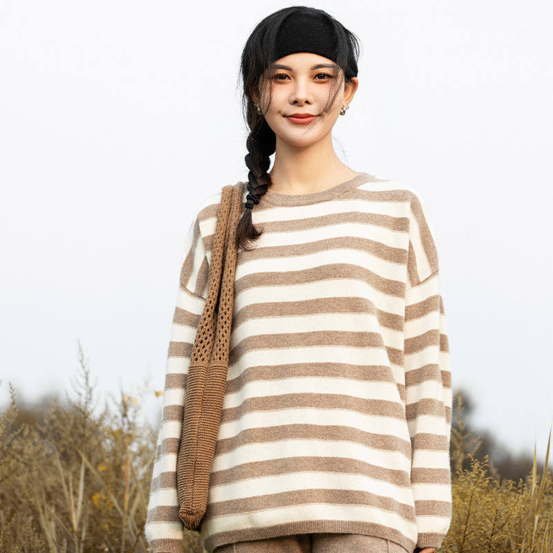 Title 5, Striped Pure Wool Loose Western Style All-match...