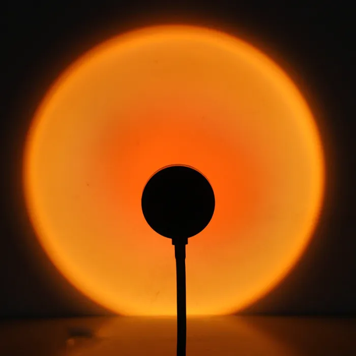 Sunset Projection Lamp, USB Mood Light with Color Options - detail photo 5