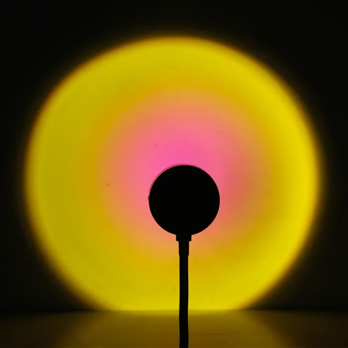 Sunset Projection Lamp, USB Mood Light with Color Options - detail photo 7