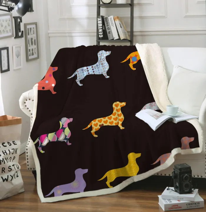Sherpa Fleece Throw Blanket with Dachshund or Tiger Print, Soft Plush Reversible Throw - detail photo 1