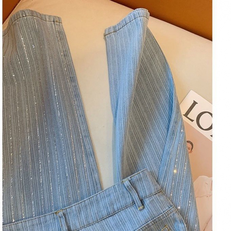 Title 4, Light Blue High Waist Jeans for Women. These je...