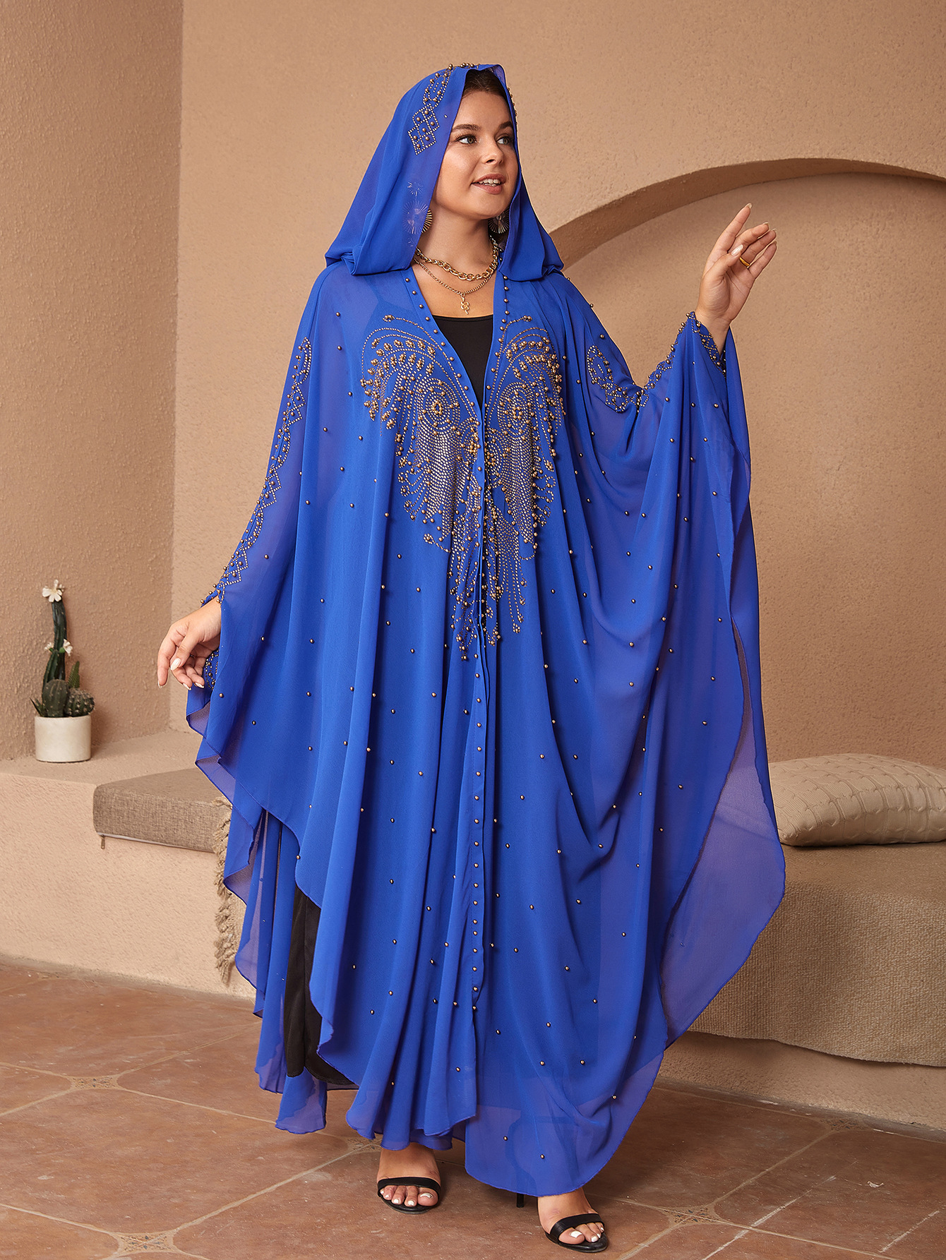 Title 18, Moslim chiffon cape en sjaal met strass en kral...