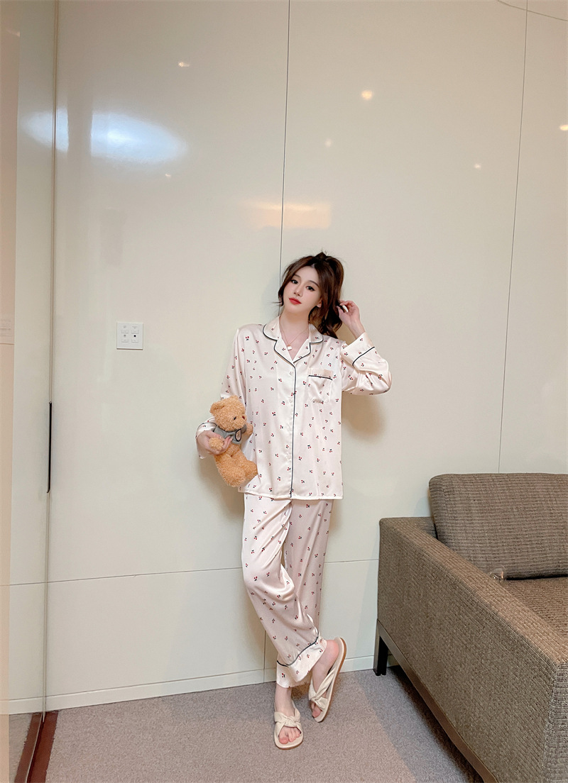 Title 20, Womens Digital Printing Cartoon Pajamas Suit