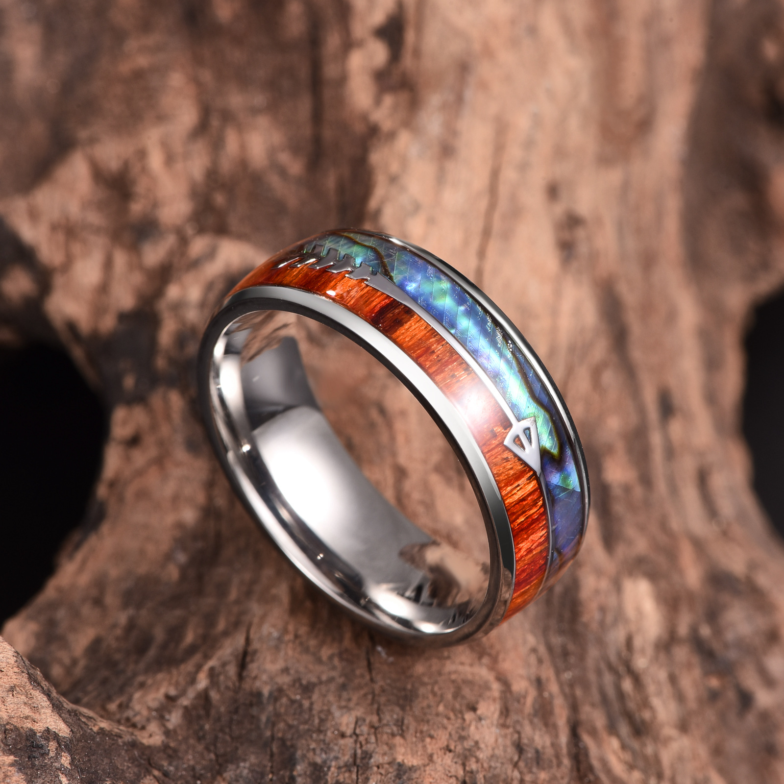 Title 4, Titanium Steel Ring Velvet Black Sandalwood