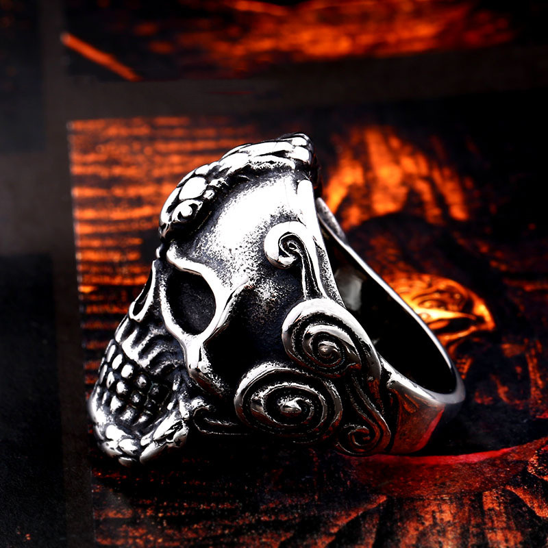 Bague Crâne Croix — vue 2