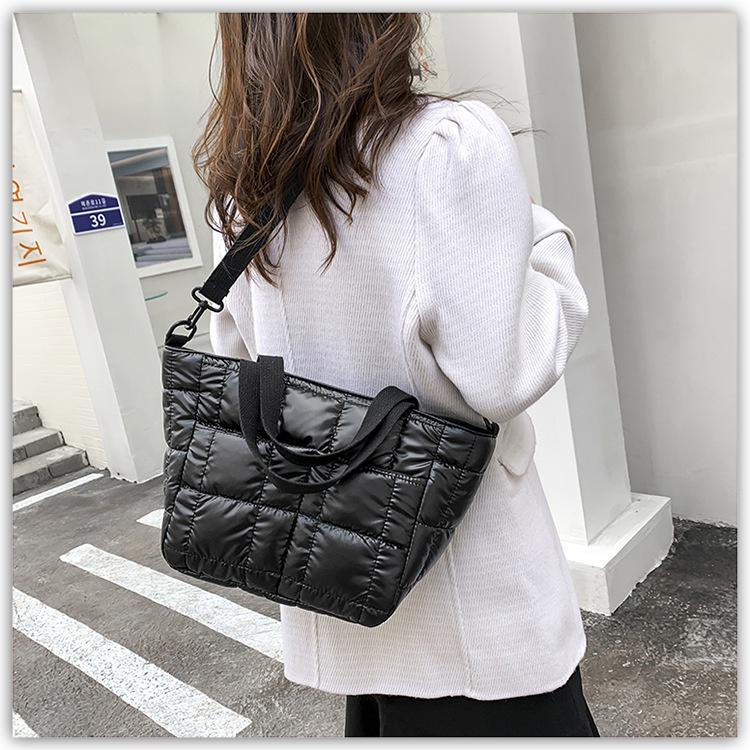 Diamond Embroidery Thread New Fashion Big Women's Tote Bag