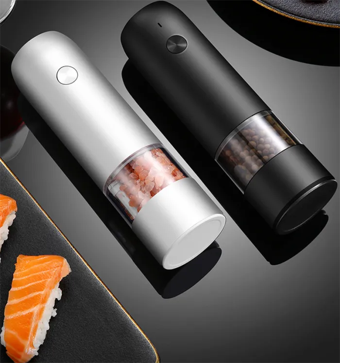 Rechargeable Electric Salt and Pepper Grinder Set - detail photo 7