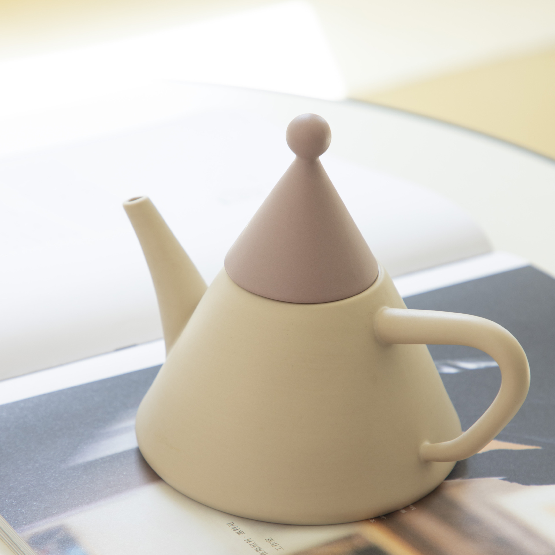 Title 2, Creative Solid Color Irregular Teapot Teacup Ho...