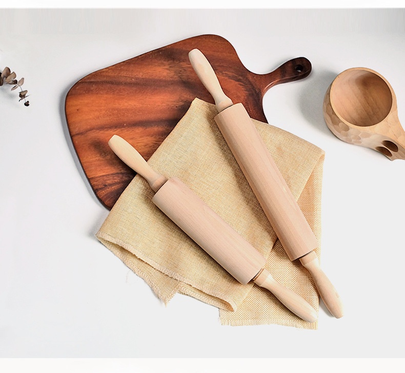 Title 17, Theaceae Wooden Household Rolling Pin