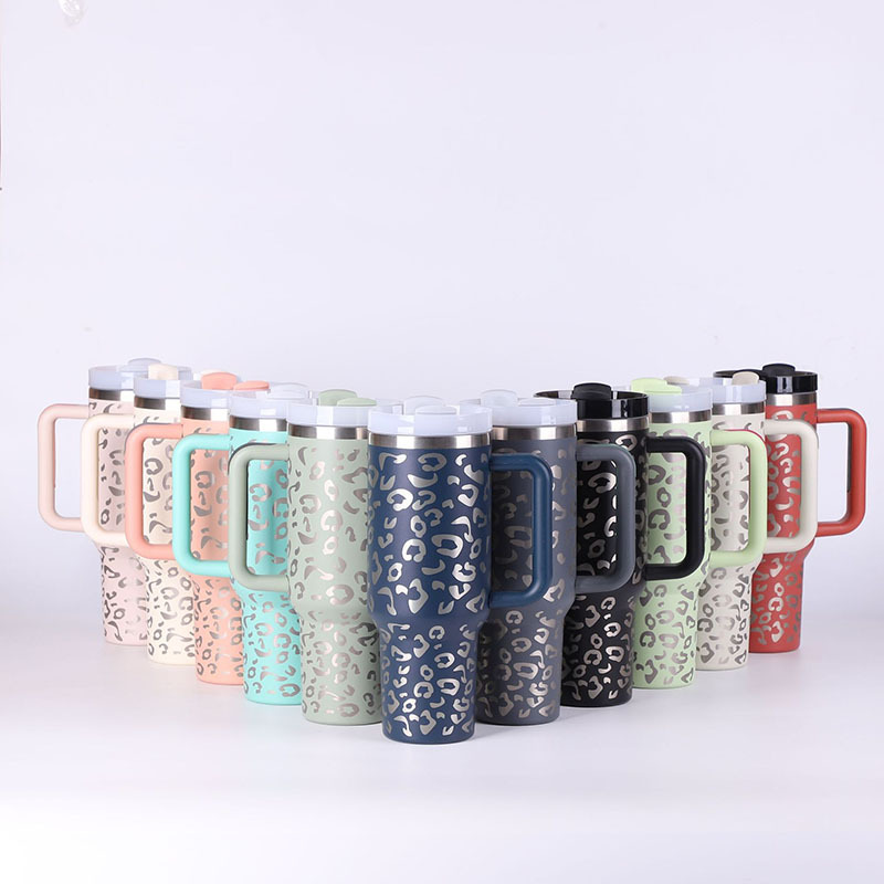 Insulated Tumblers With Straw