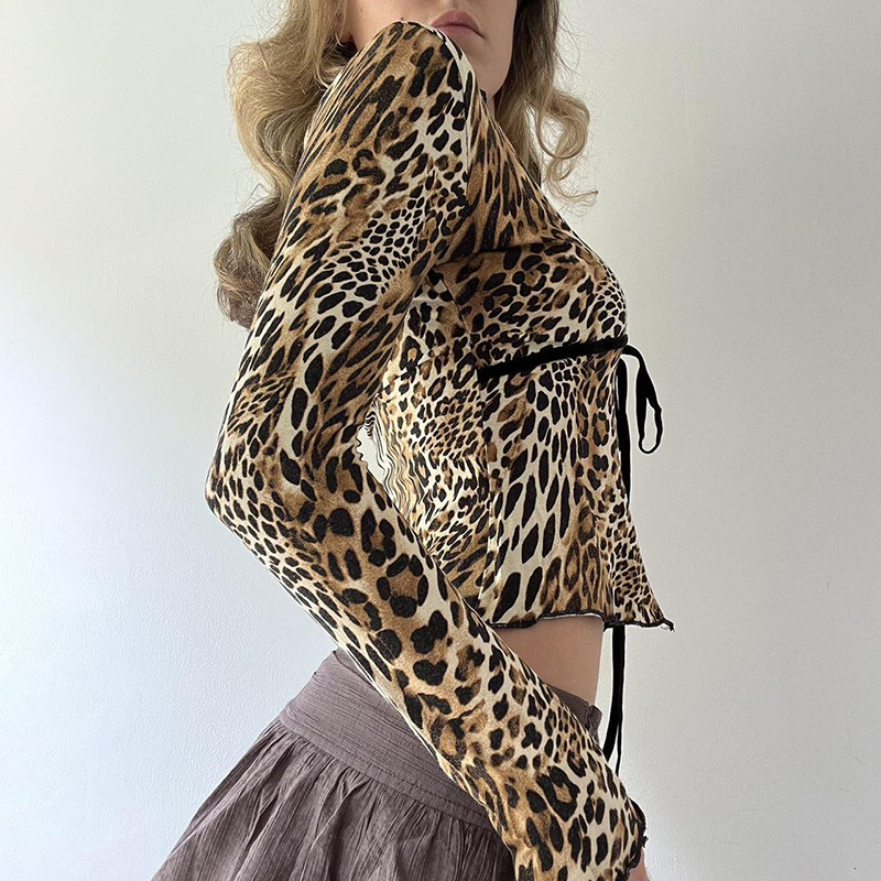 Title 3, Leopard-Print-Top mit Schnürung, Spitzenstitchi...