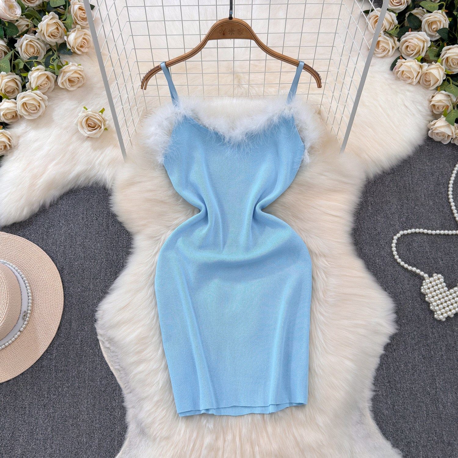 Title 28, Furry Stitching Hip Base Sling Dress