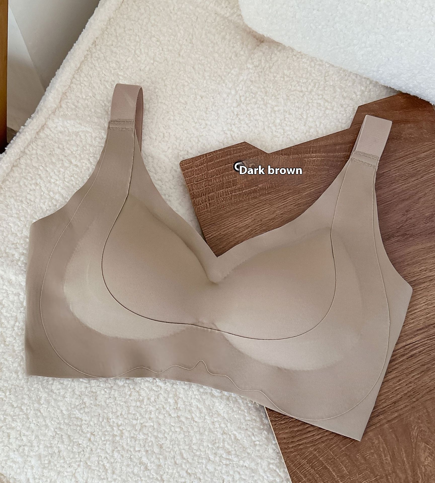 Title 2, Anti-sagging Adjustable Breast Holding Gathered...