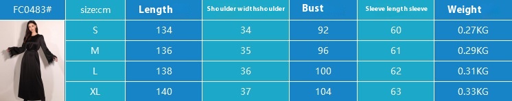 Title 1, Lange jurk met ronde hals, stiksels, verenmanch...