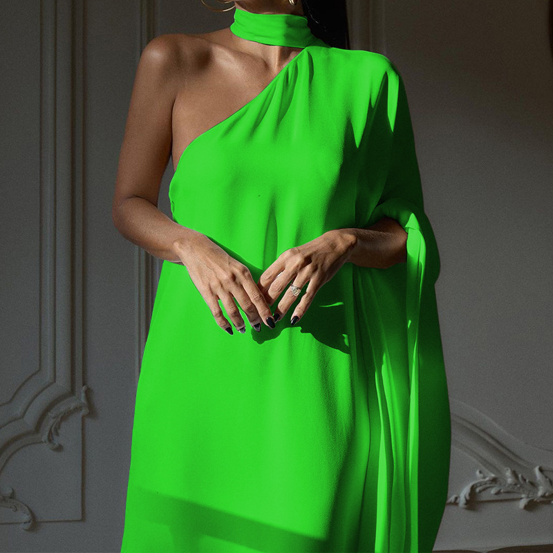 Title 3, Personalized Solid Color One-shoulder Long Dress