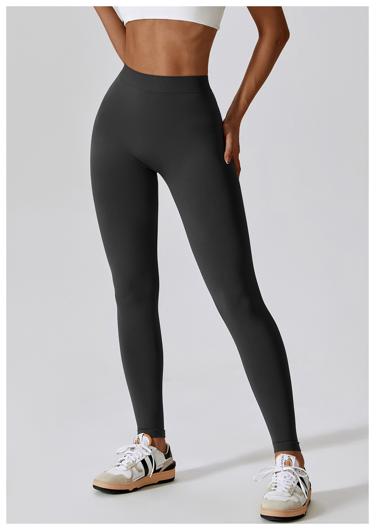 Title 2, Peach Hip Raise Fitness Leggings mit V-Taille, ...