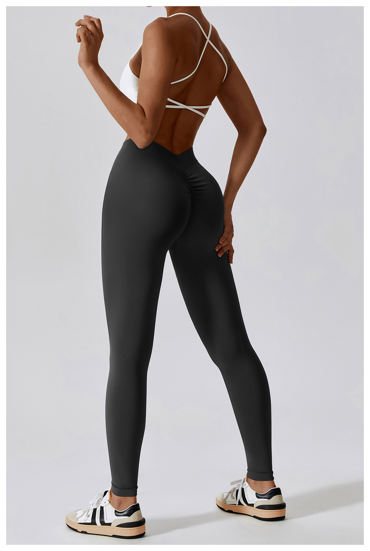 Title 19, Peach Hip Raise Fitness Leggings mit V-Taille, ...