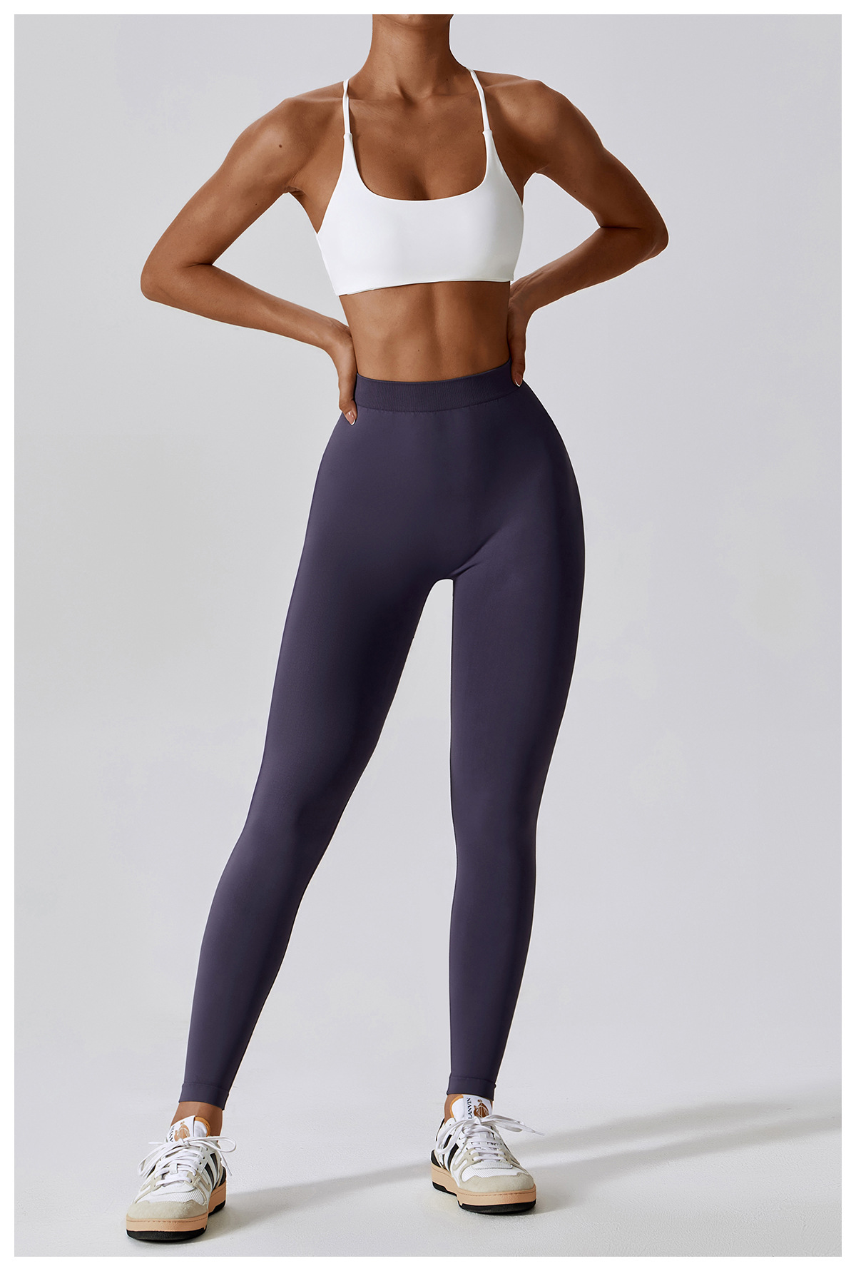 Title 24, Peach Hip Raise Fitness Leggings mit V-Taille, ...