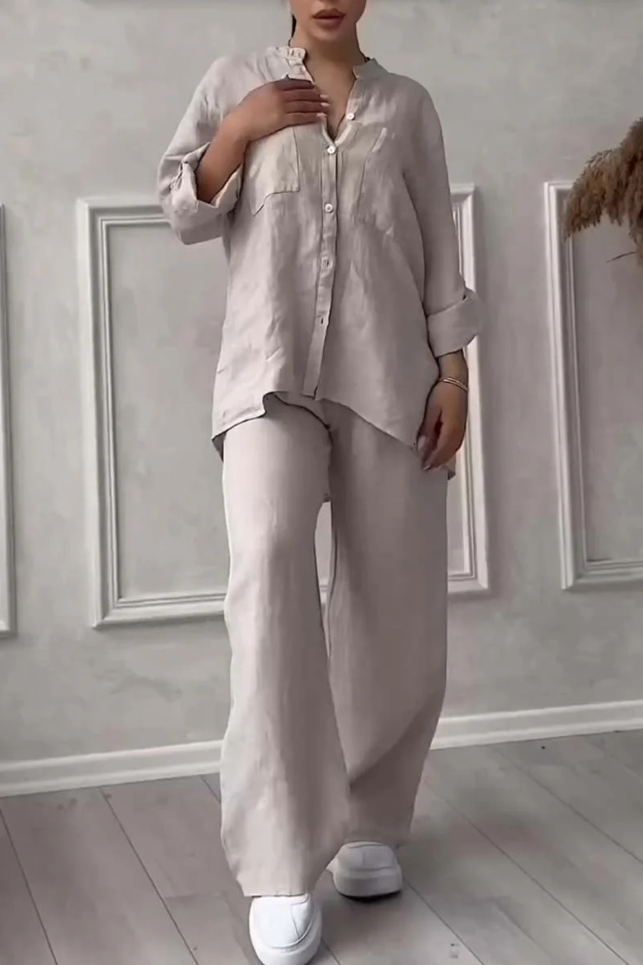 Blue wide-leg pants and lace-up top two-piece set – solid color casual women's style