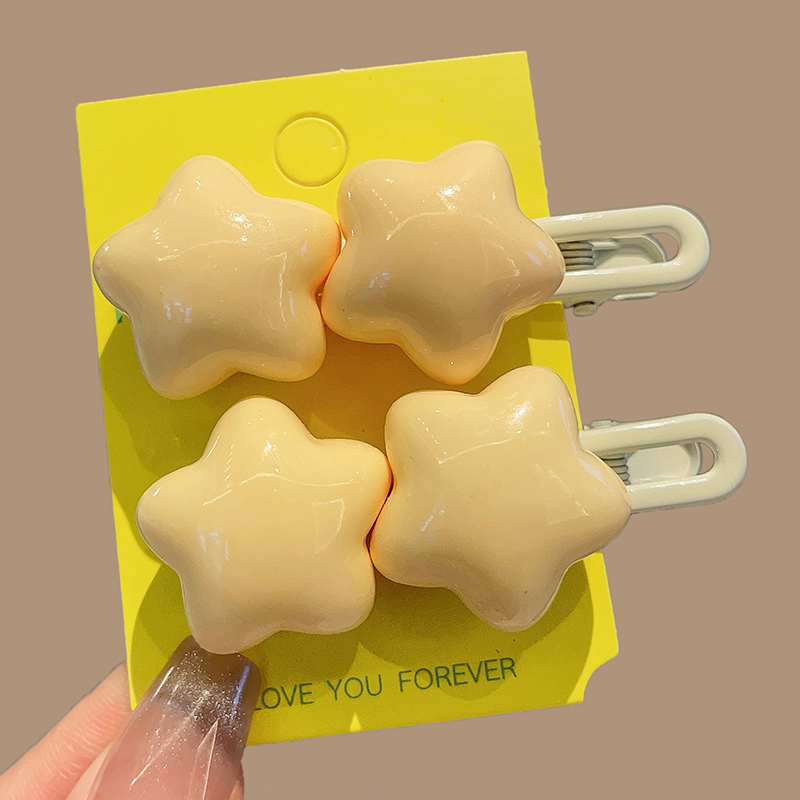 Yellow Fat Star Hair Clip - Image 1