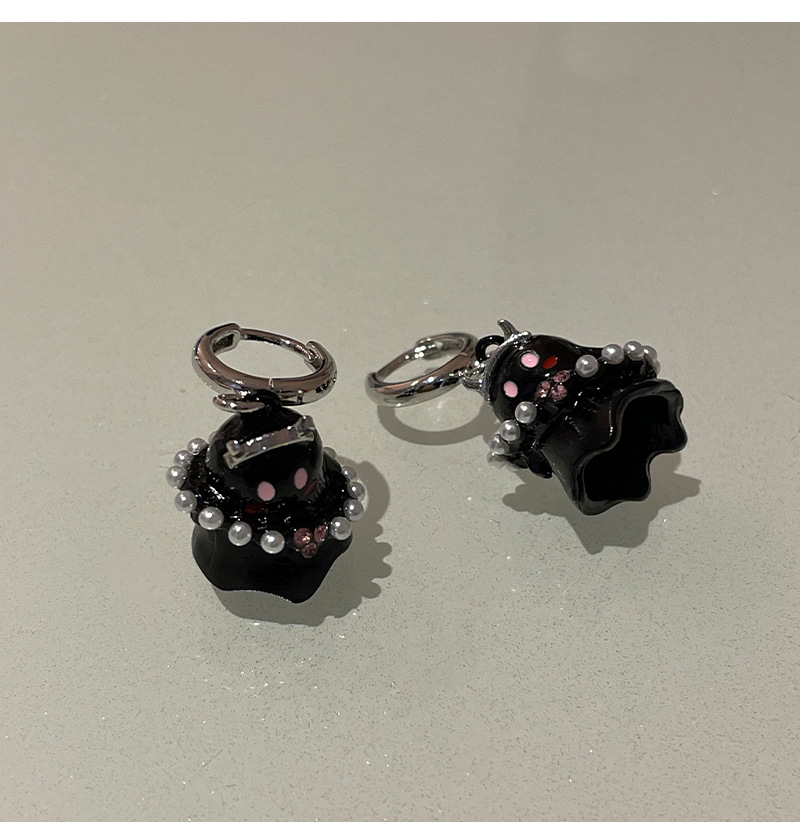 Cartoon Cute Ghost Pearl Earrings - Image 5