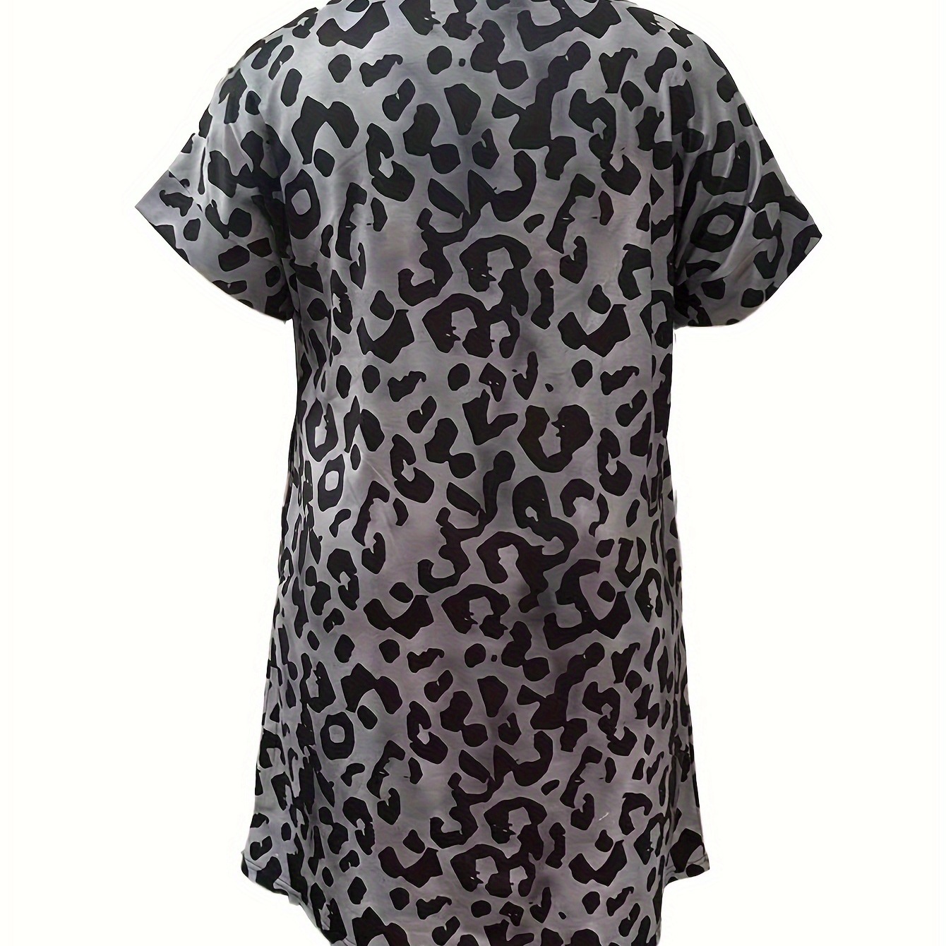 Title 3, Loose Temperament Round Neck Leopard Print Plus...