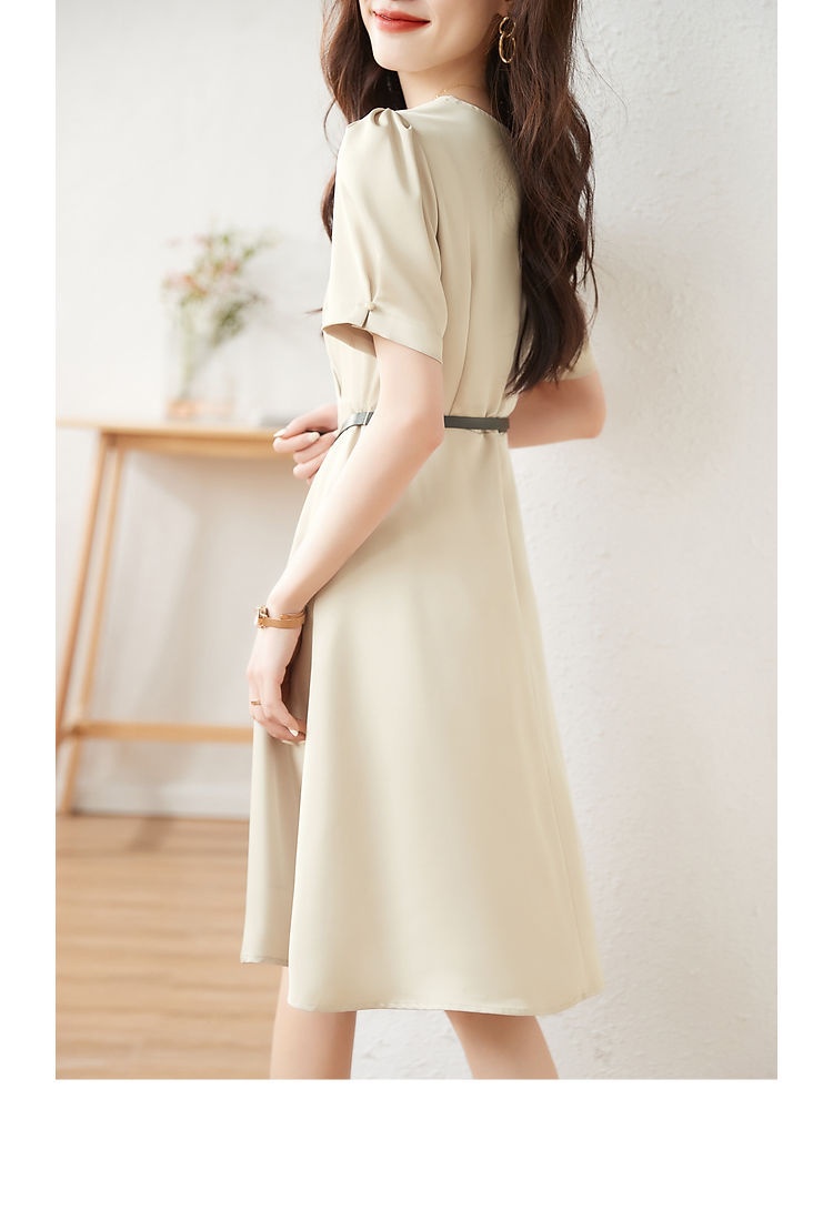 Title 4, Commuting Elegant Lady Comfortable Slimming Dress