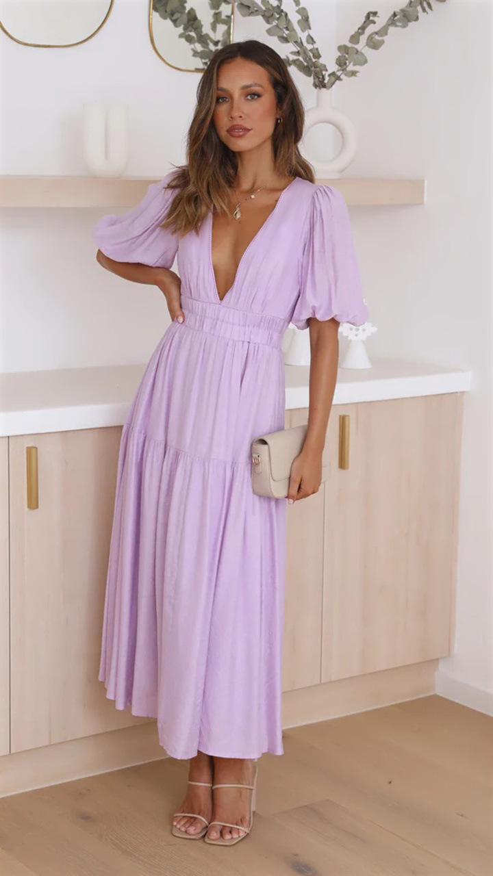 Title 9, V-neck Waist-tight Mid-length Dress