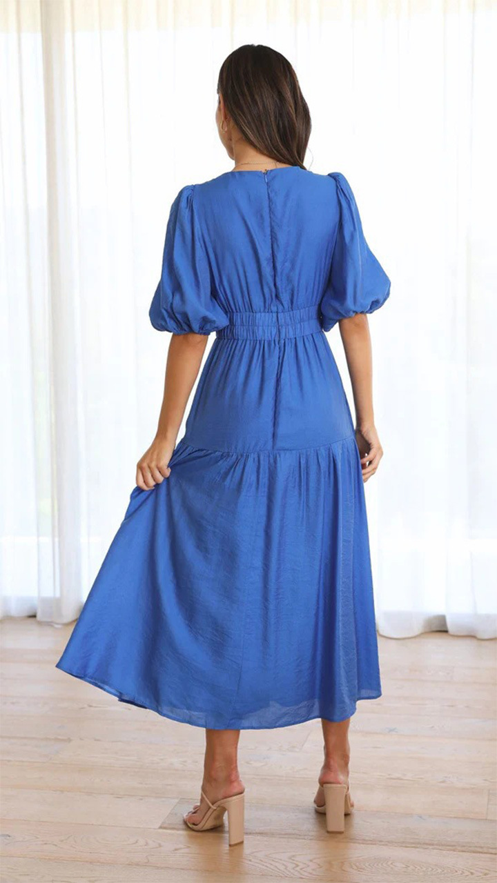 Title 22, V-neck Waist-tight Mid-length Dress