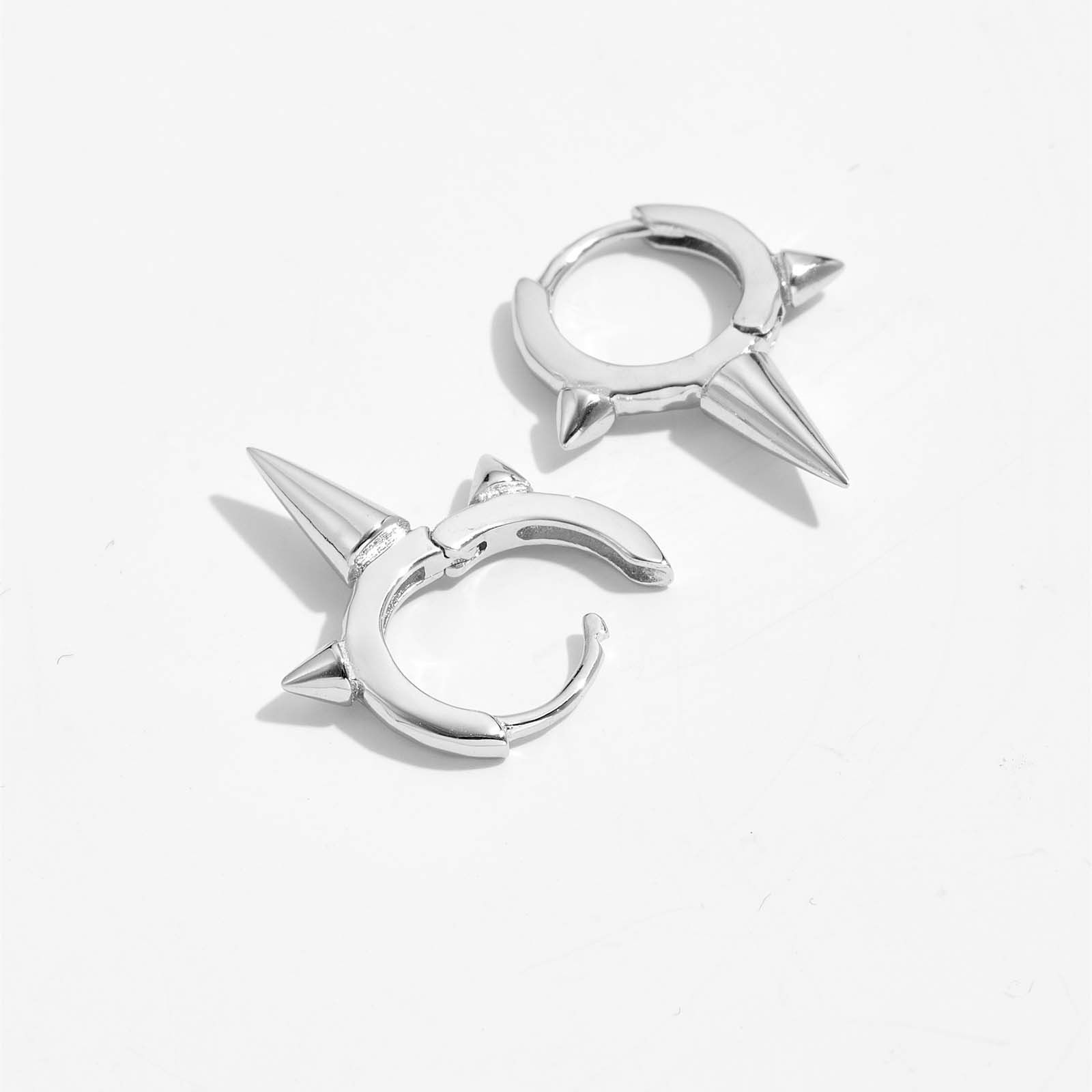 Title 5, S925 Sterling Silver Tapered Drop Earrings