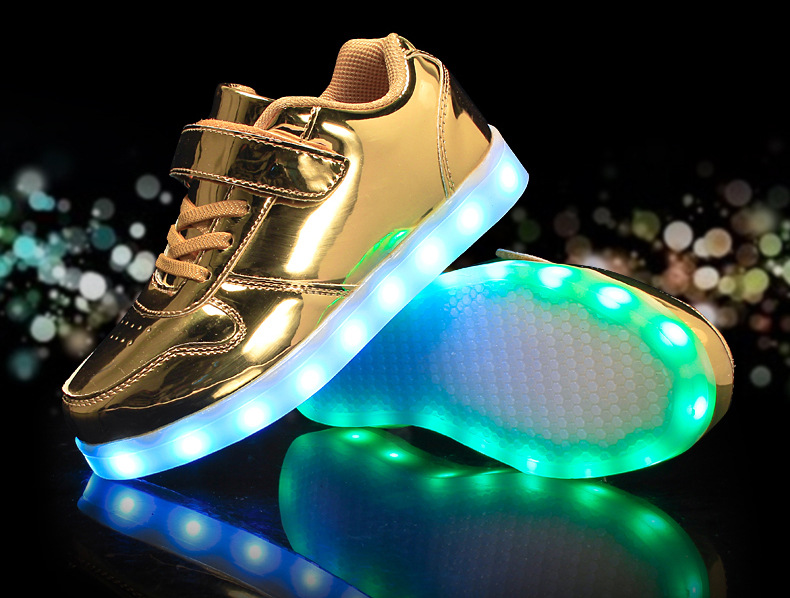 Title 3, Glowing childrens shoes