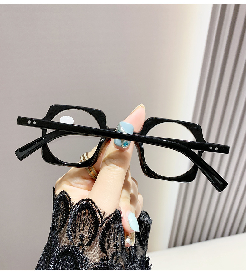 Title 2, Anti-blue Light Retro Frame Presbyopic Glasses ...