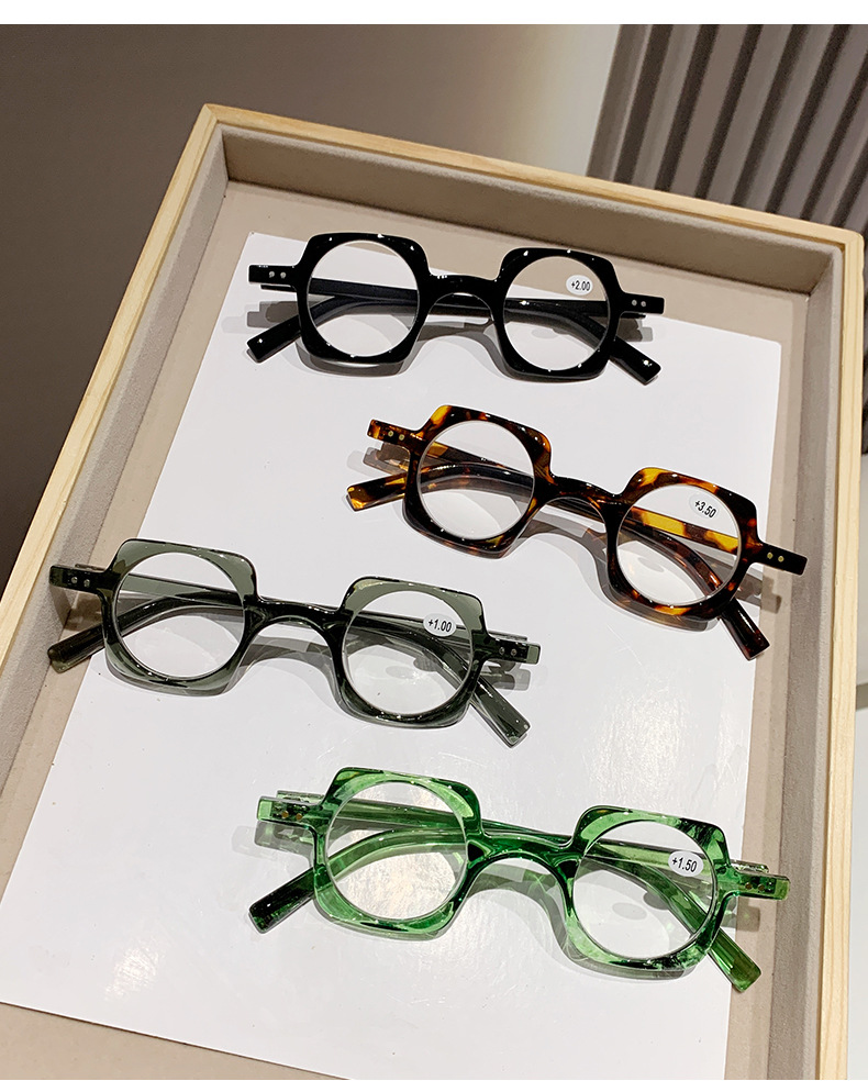 Title 16, Anti-blue Light Retro Frame Presbyopic Glasses ...