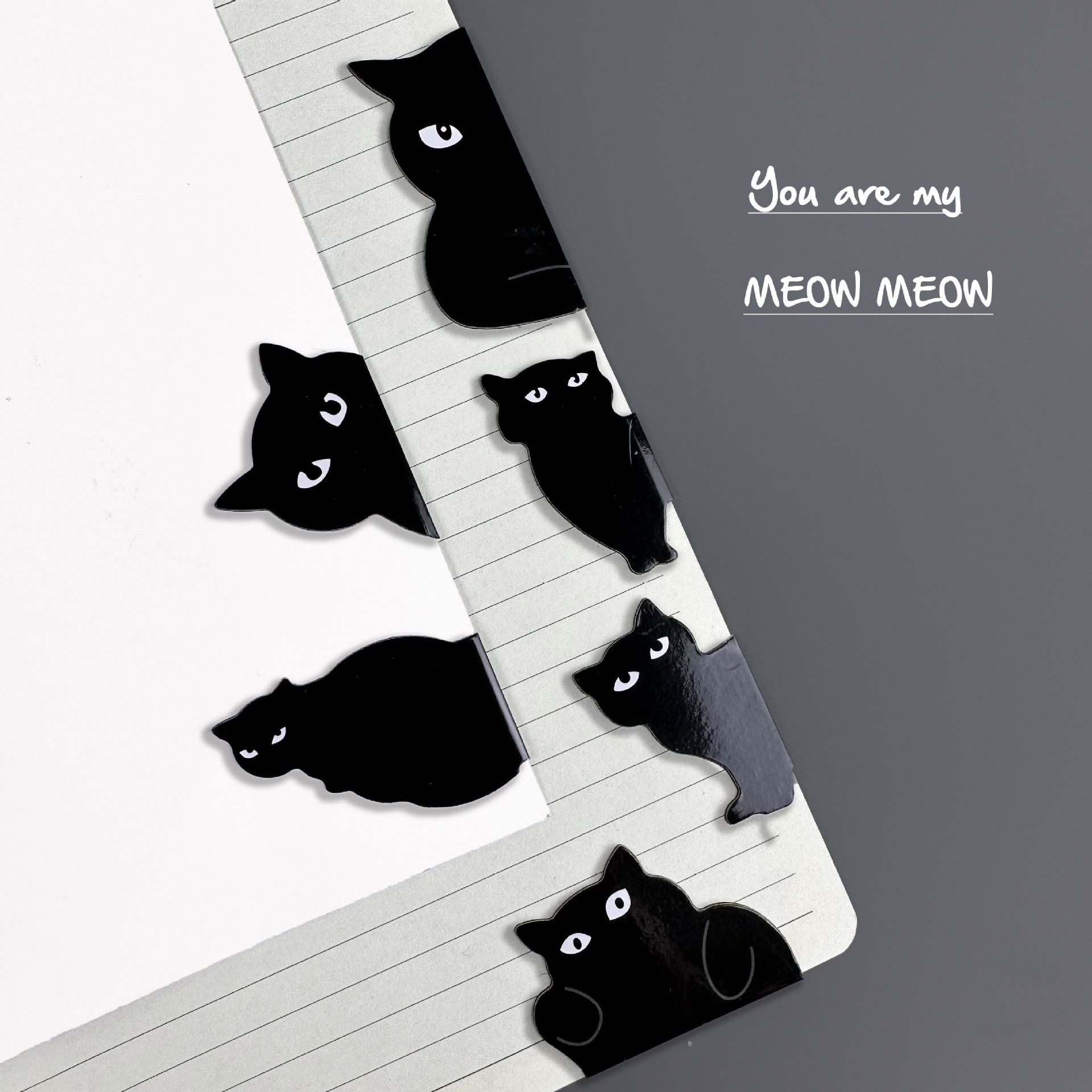 Title 1, Black Cat Cute Magnetic Bookmark