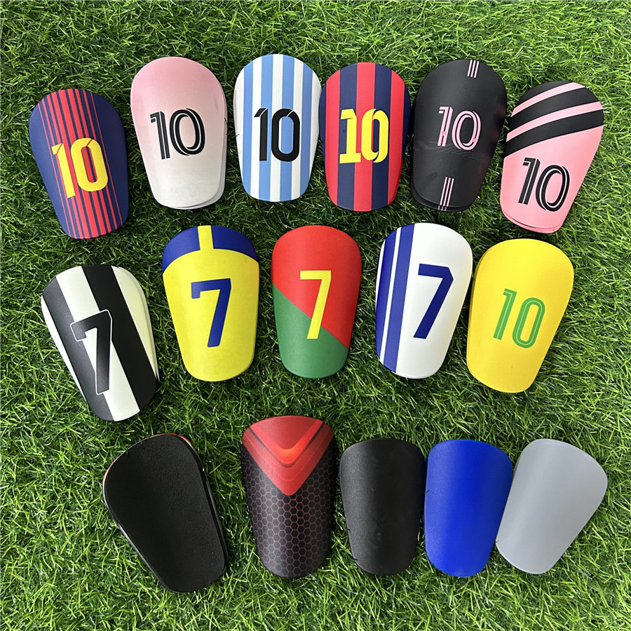 Title 6, Extra Small Football Shin Guard Mini