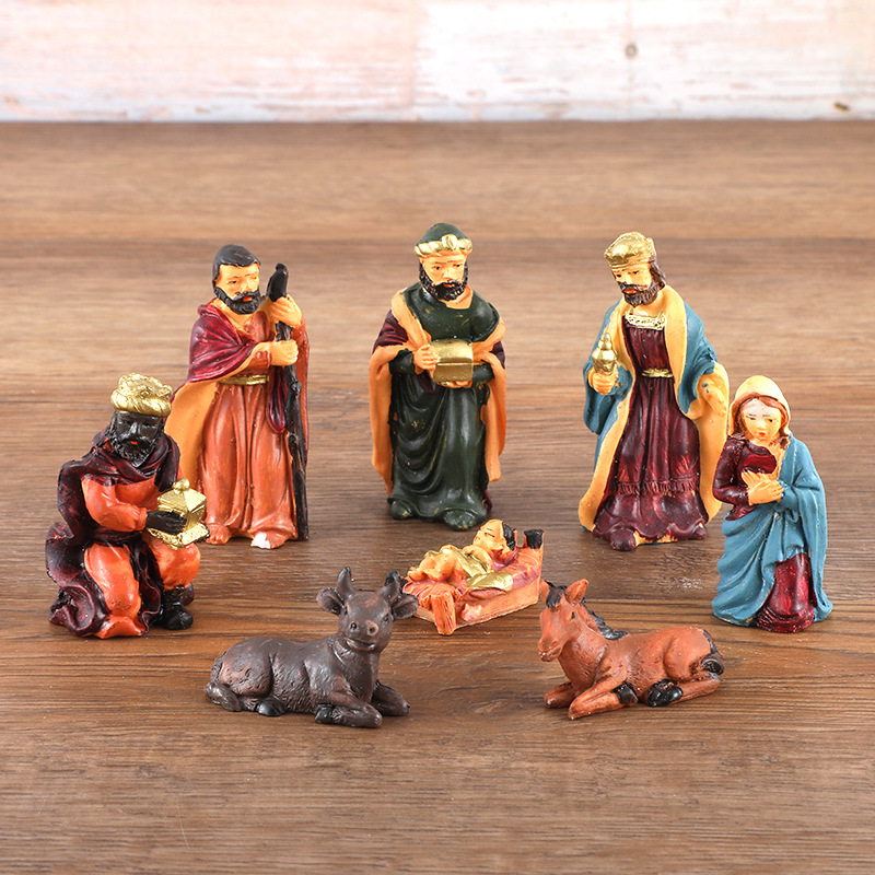 Title 4, Jesus Manger Decoration 8-piece Religious Chris...