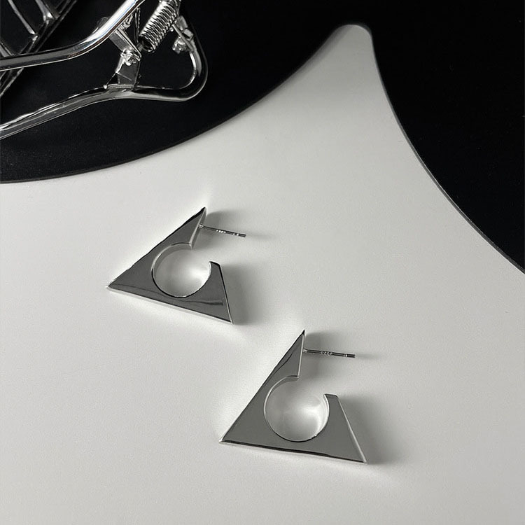 Title 2, Fashion Personality Geometry Triangle Earrings ...