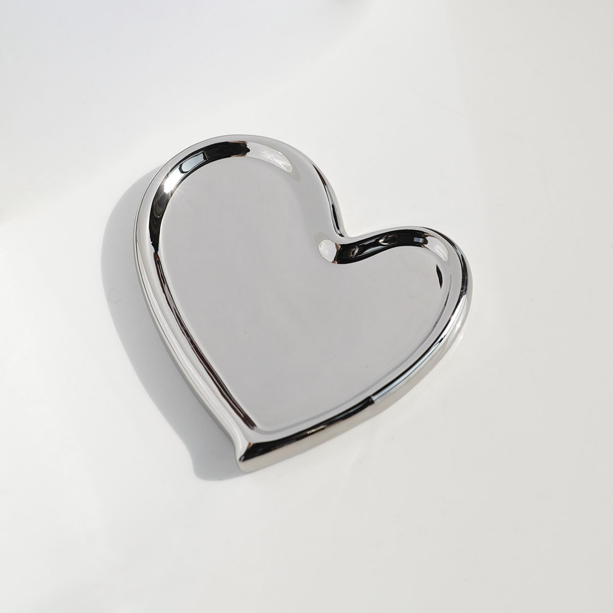 Title 1, White Heart-shaped Jewelry Tray Irregular Heart...