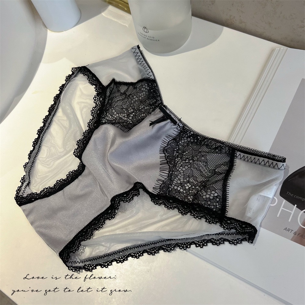 Title 7, Retro High Luxury Lace Underwear Women