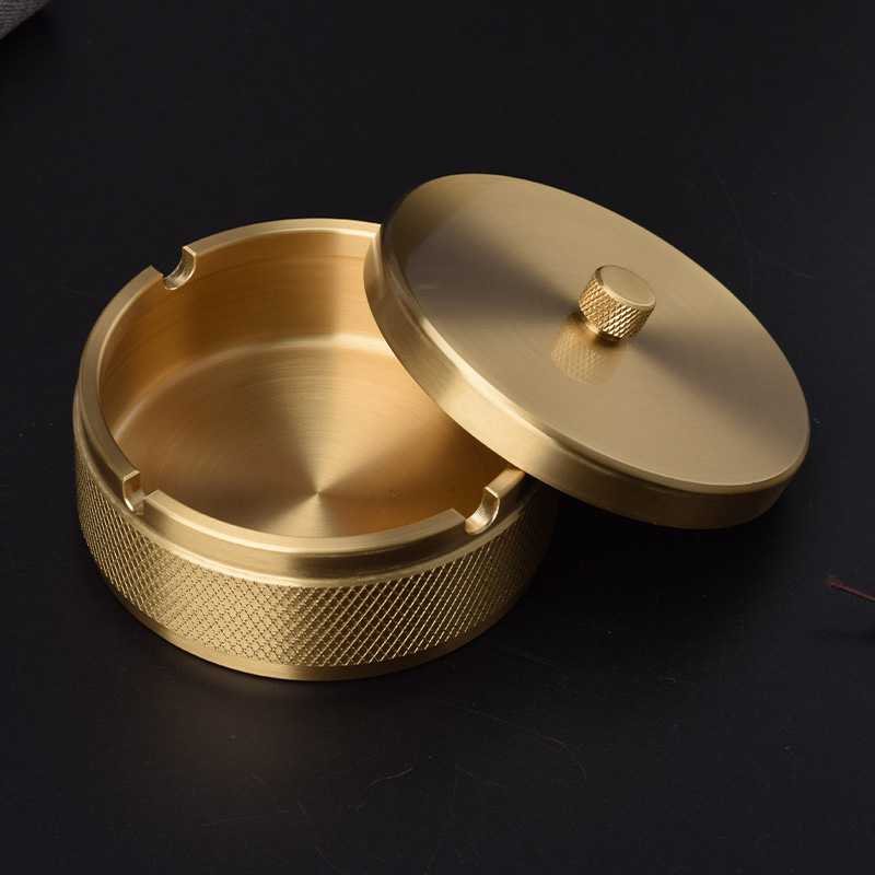 Title 7, Brass Integrated Old Ashtray With Lid