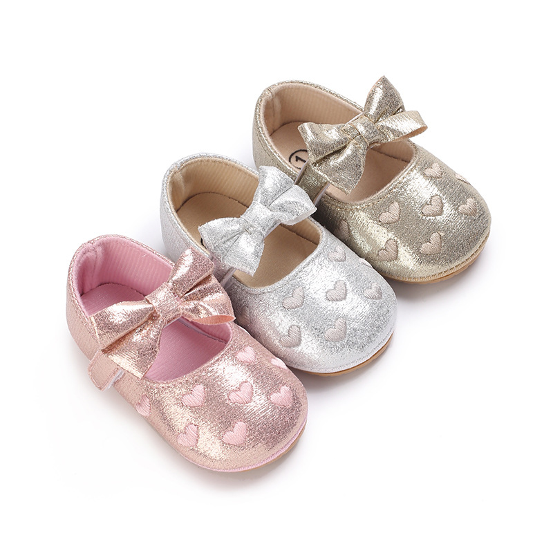 Title 21, Prinzessinnen-Babyschuhe mit weicher Gummisohle...