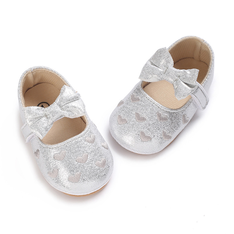 Title 24, Prinzessinnen-Babyschuhe mit weicher Gummisohle...