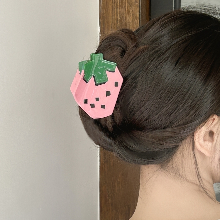 Title 3, Orchard Hair Grab Acetic Acid Hair Accessories