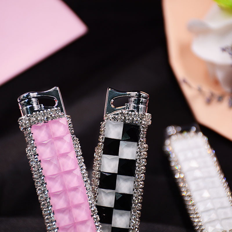 Title 2, New Diamond Lovely Fire Lighter Ladies Creativ...