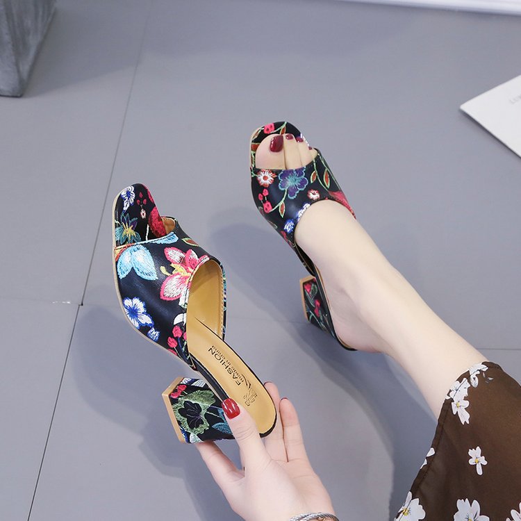 Title 18, Womens Casual Outdoor Chunky Heel Printed Slip...