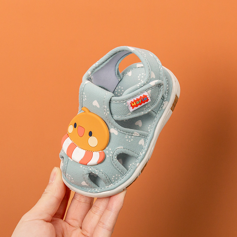 Title 3, Modieuze babyschoenen en peuterschoenen met per...