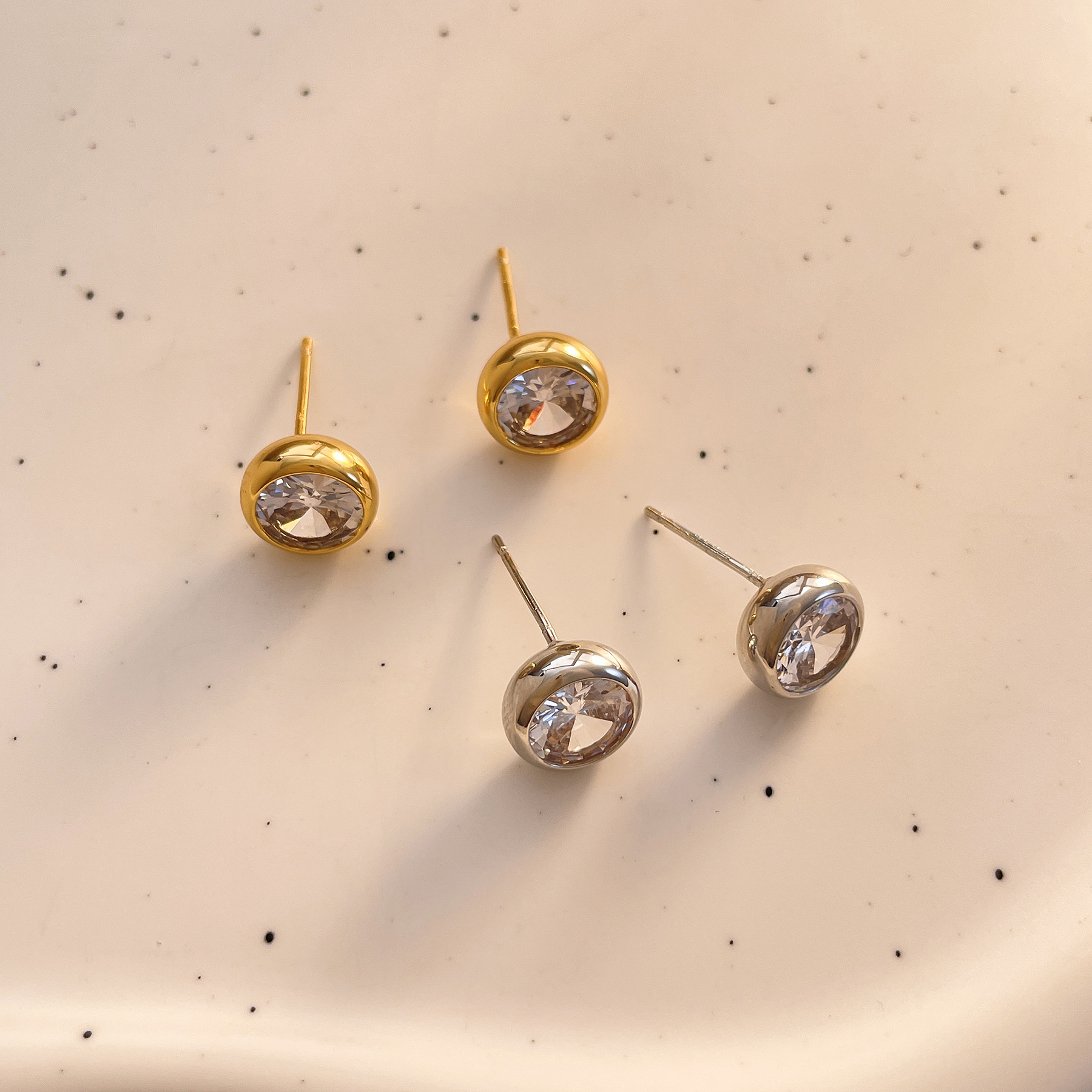 Title 5, Fashion Simple Refined Zircon Stud Earrings